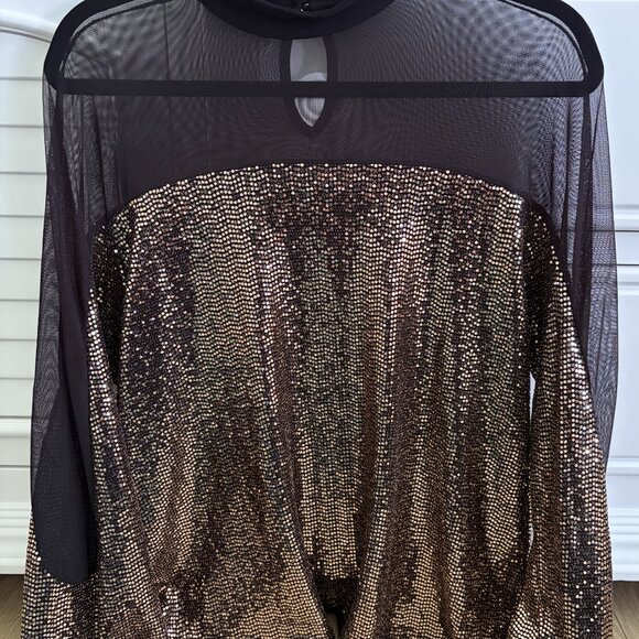 BLACK CHIFFON & SPARKLY GOLD EVENING TOP. NWOT. SIZE M. FREE SHIPPING! - Picture 3 of 6
